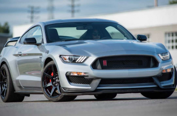 2020 Ford Mustang Shelby GT350R Release Date, Redesign, Price